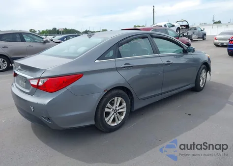 2014 Hyundai Sonata Gls z USA, uszkodzony, nr VIN 5NPEB4AC3EH822558